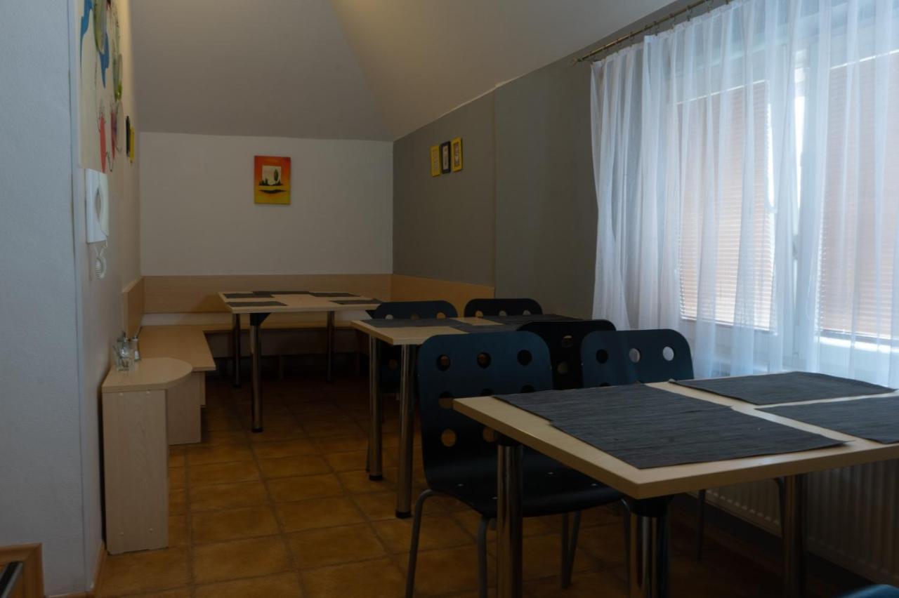 Penzion הוסטופצ'ה מראה חיצוני תמונה